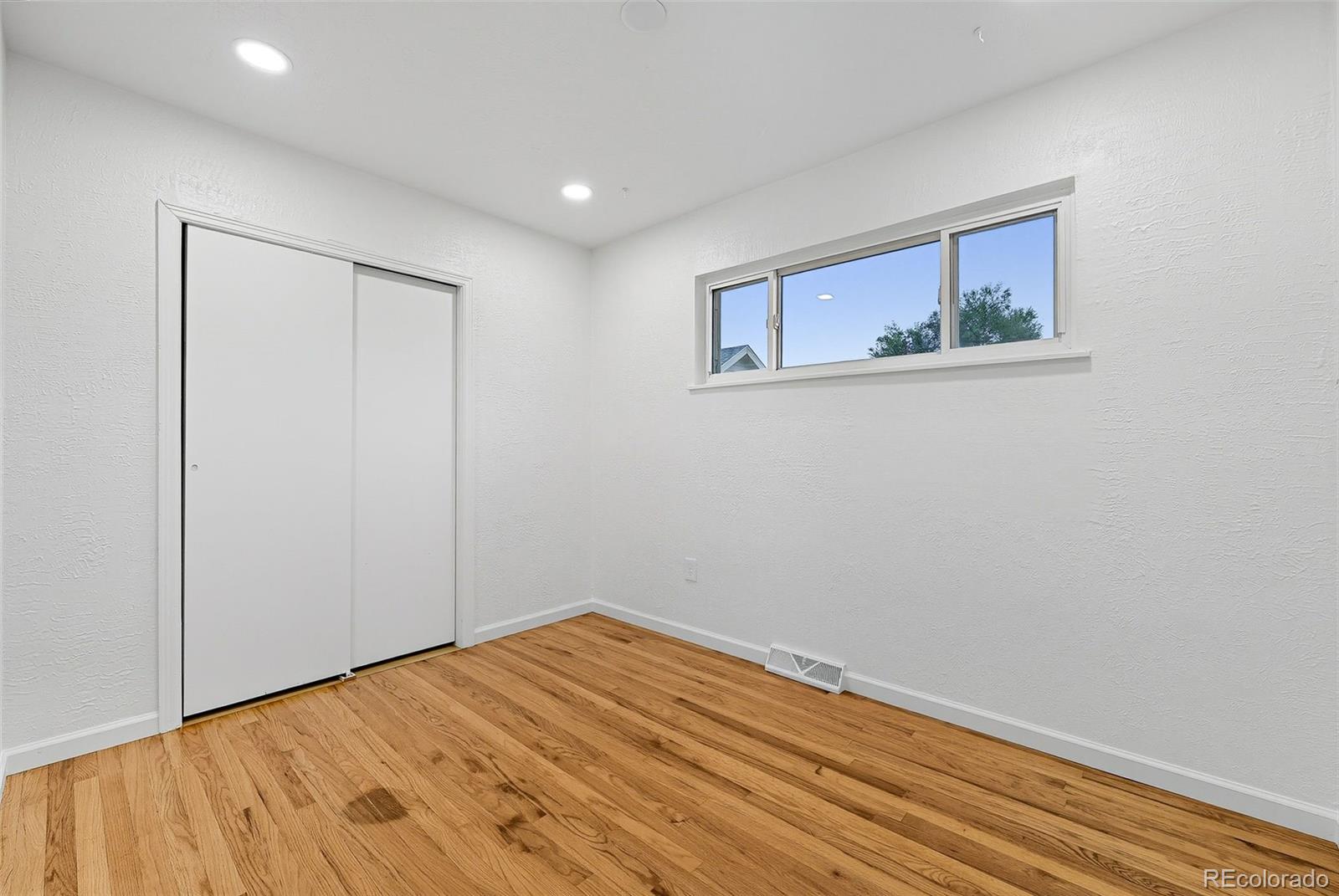 MLS Image #16 for 7050  kearney court,commerce city, Colorado