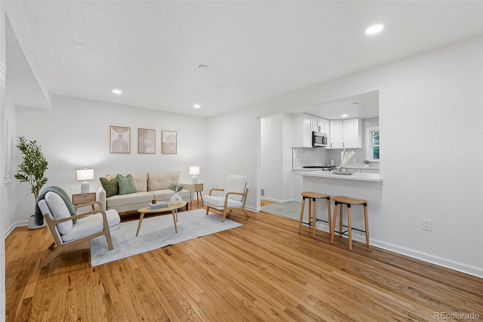 MLS Image #3 for 7050  kearney court,commerce city, Colorado