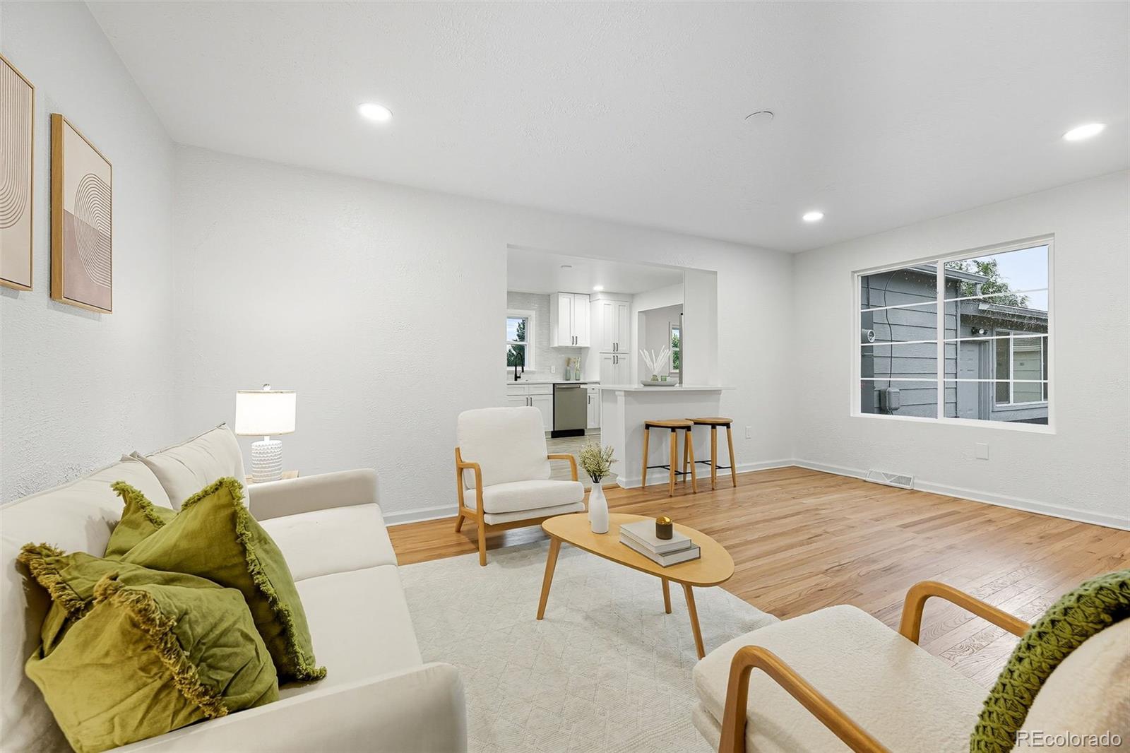 MLS Image #4 for 7050  kearney court,commerce city, Colorado