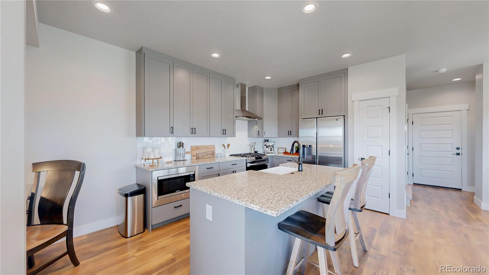 MLS Image #4 for 275  dipper court,berthoud, Colorado