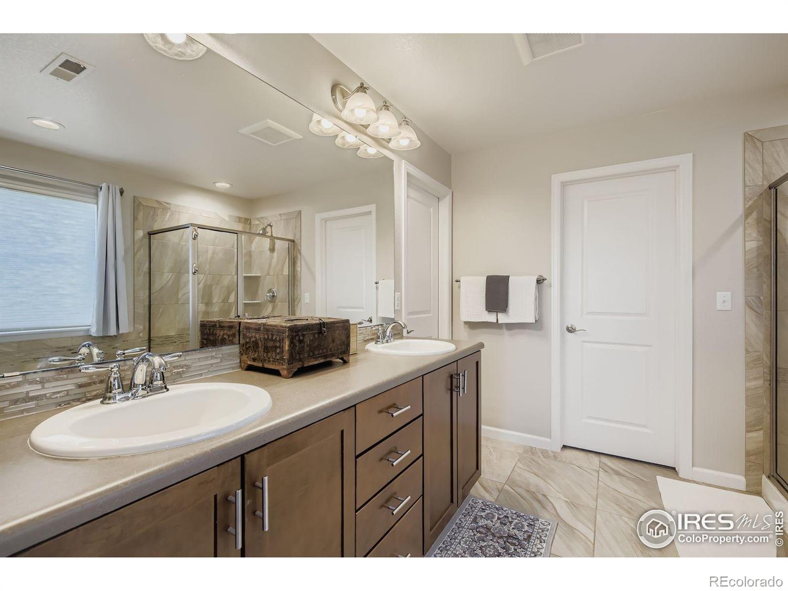 MLS Image #11 for 5025  eagan circle,longmont, Colorado