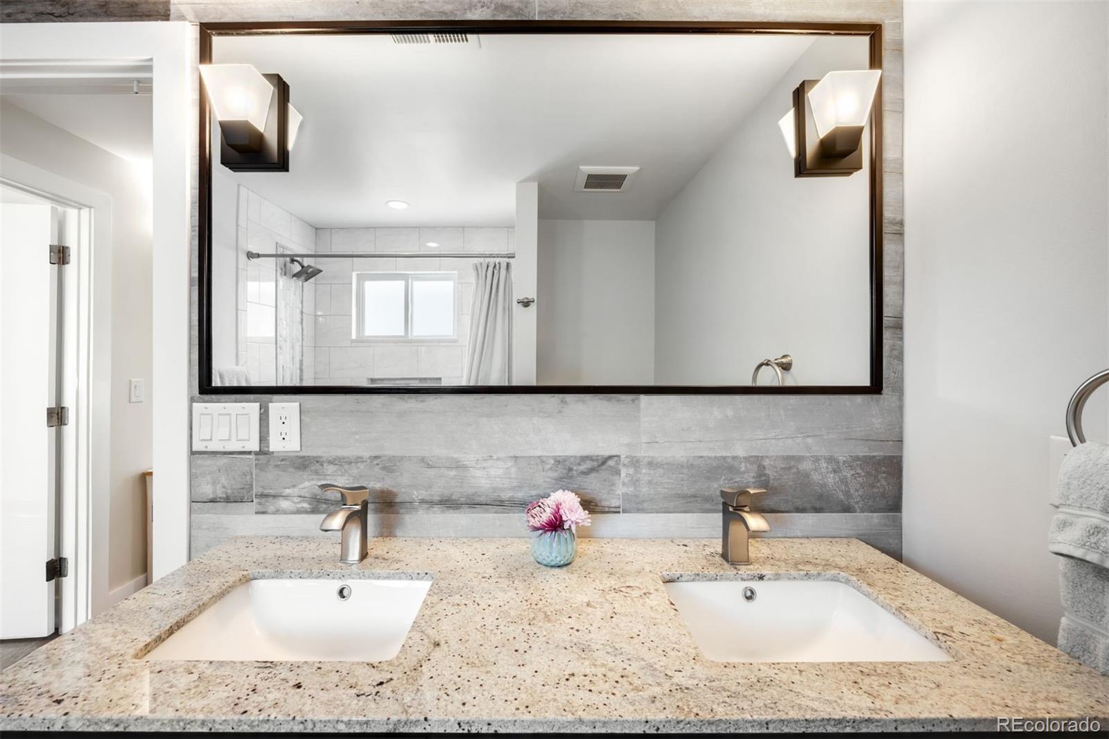 MLS Image #24 for 5700 e cedar avenue,denver, Colorado