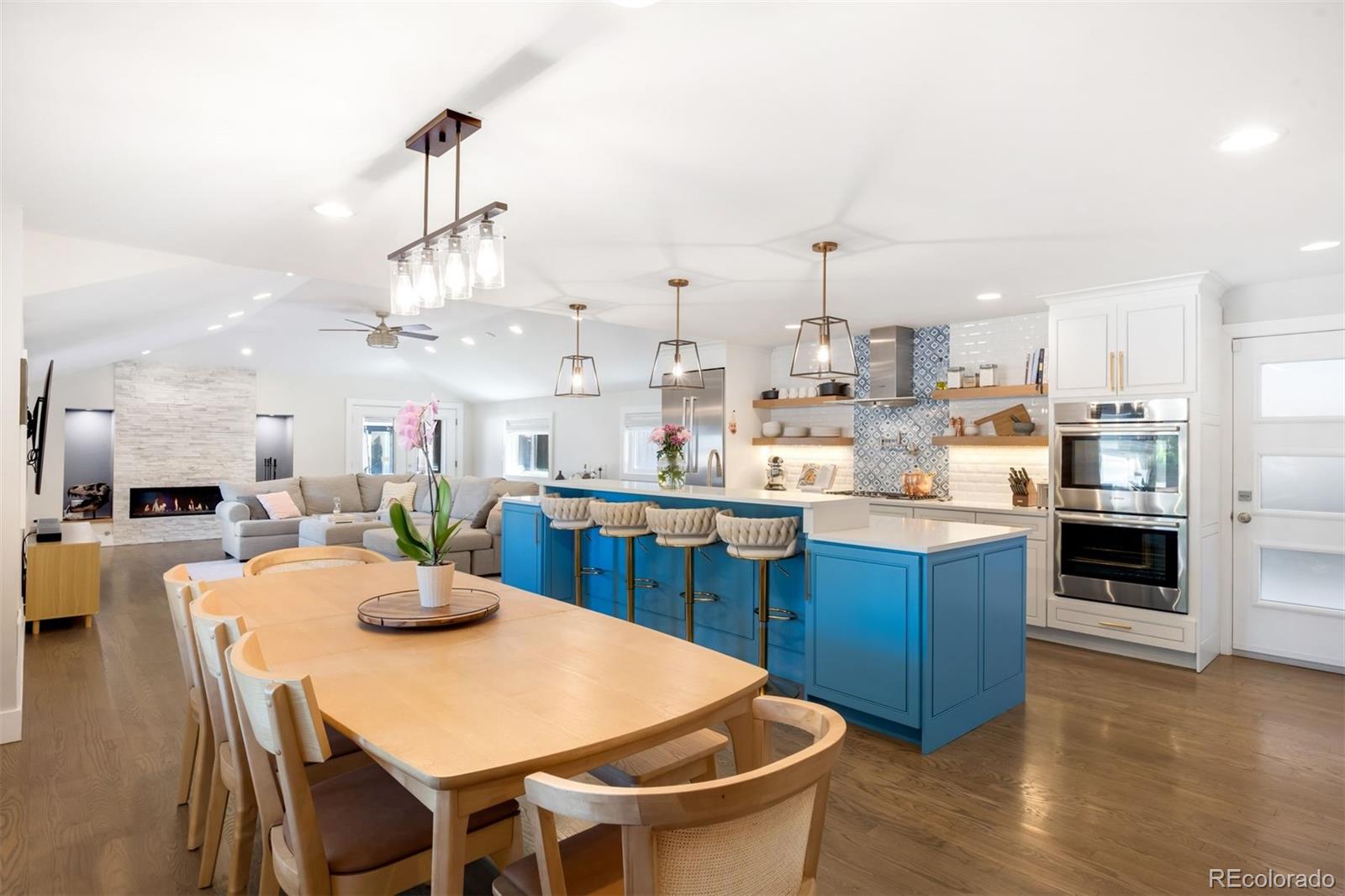 MLS Image #5 for 5700 e cedar avenue,denver, Colorado
