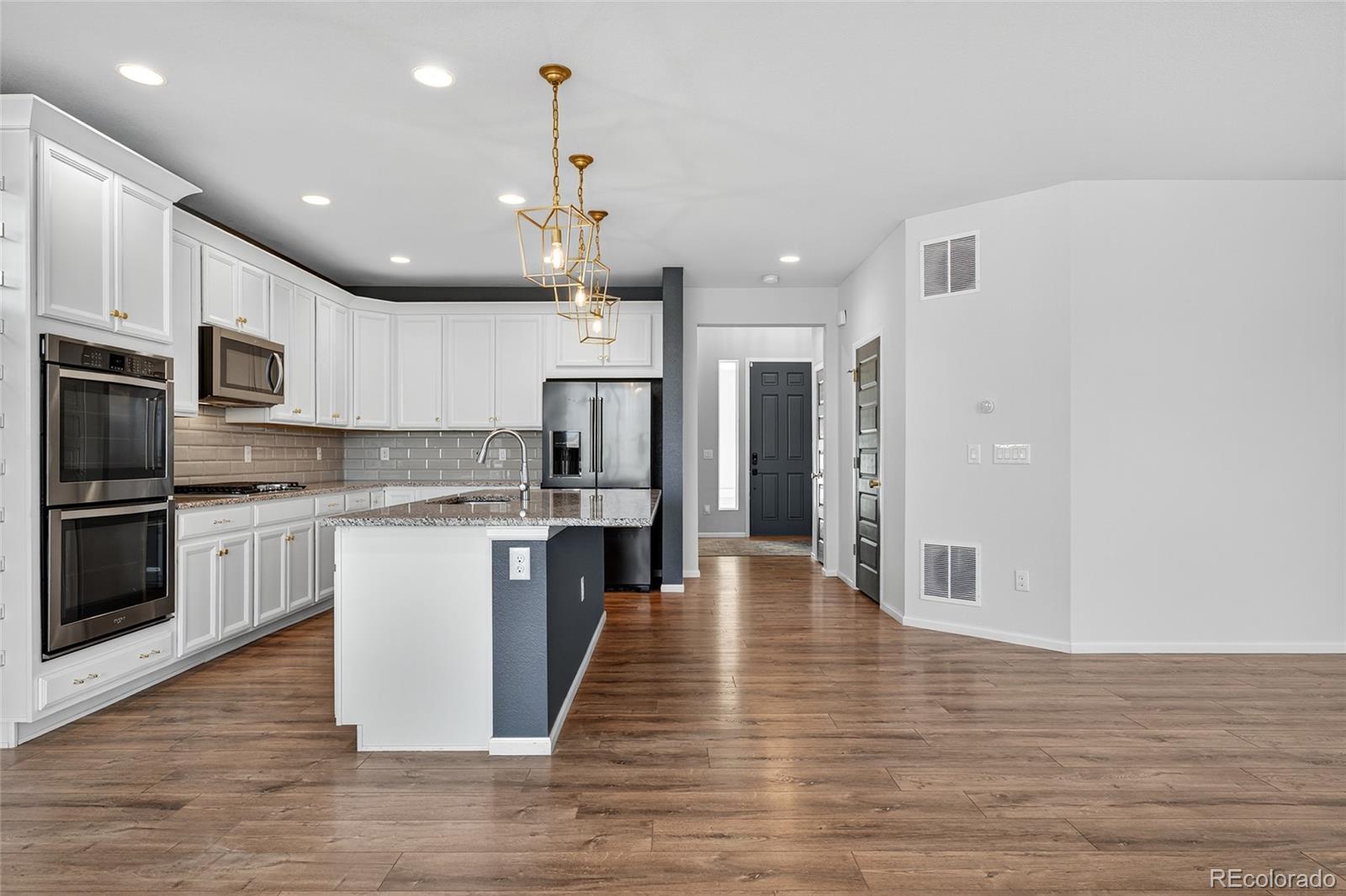 MLS Image #7 for 17335 w 94th avenue,arvada, Colorado