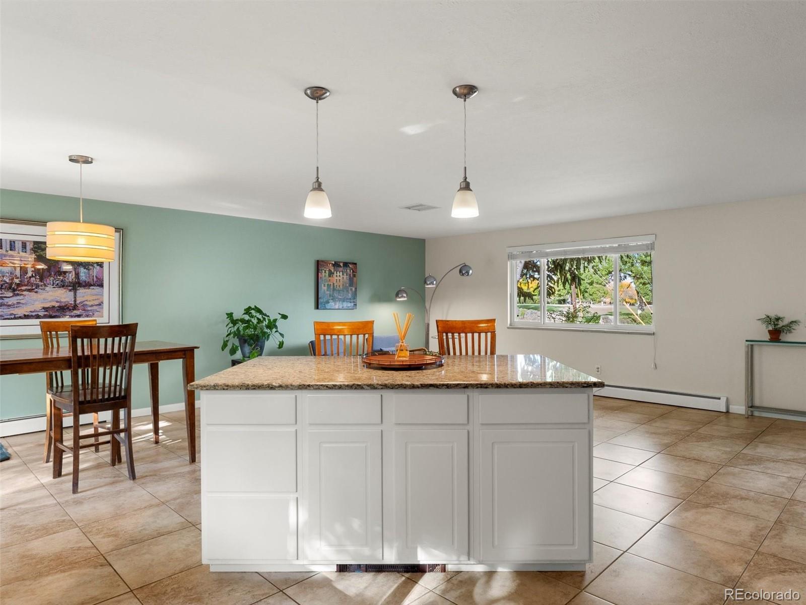 MLS Image #12 for 1590 e easter avenue,centennial, Colorado