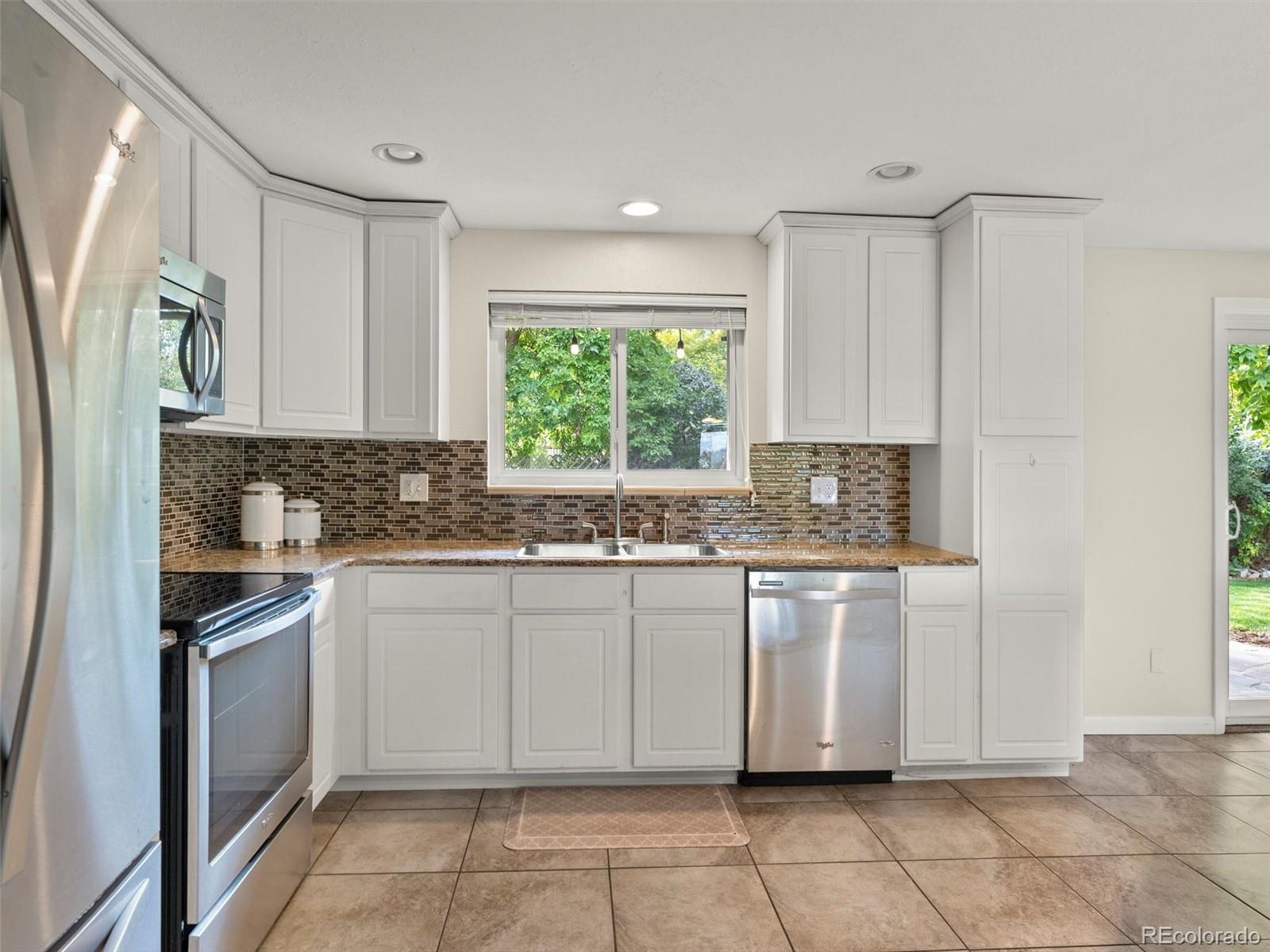MLS Image #14 for 1590 e easter avenue,centennial, Colorado