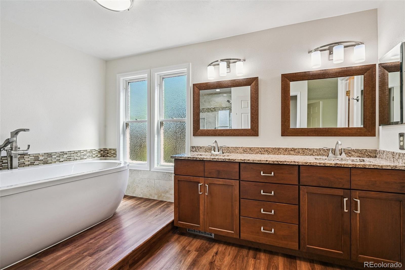 MLS Image #19 for 2145 e nichols drive,centennial, Colorado