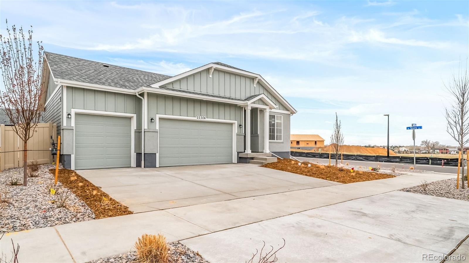 MLS Image #2 for 22304 e 49th place,aurora, Colorado