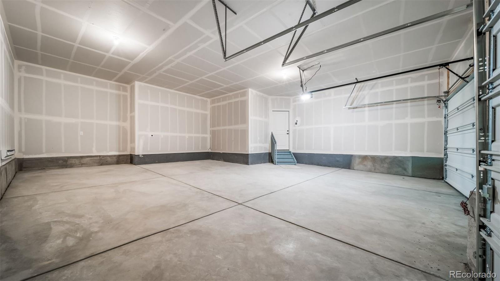 MLS Image #26 for 22304 e 49th place,aurora, Colorado