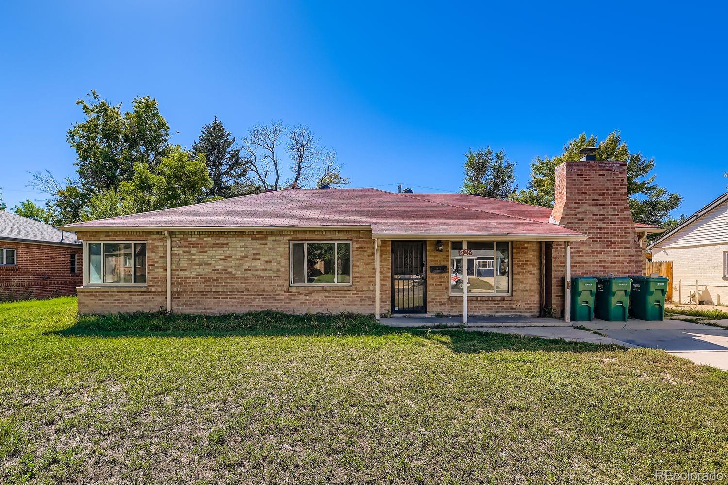 MLS Image #1 for 929  quentin street,aurora, Colorado