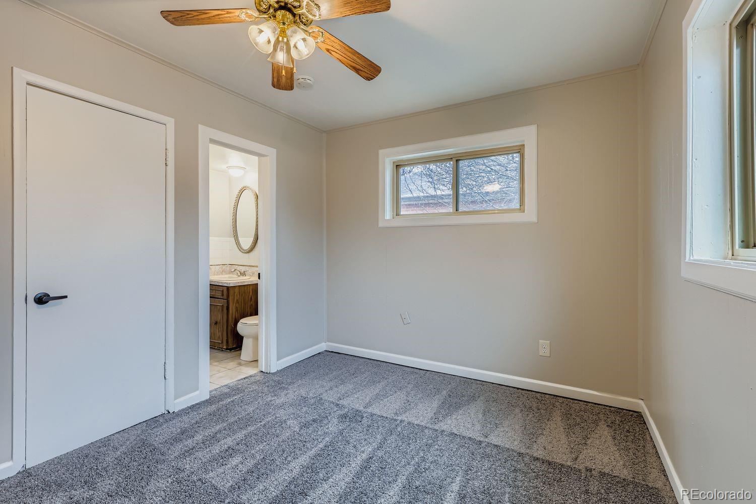 MLS Image #11 for 929  quentin street,aurora, Colorado