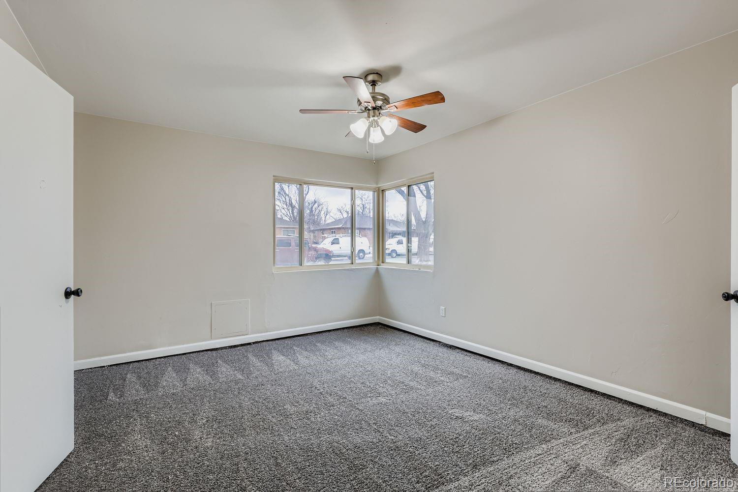 MLS Image #13 for 929  quentin street,aurora, Colorado