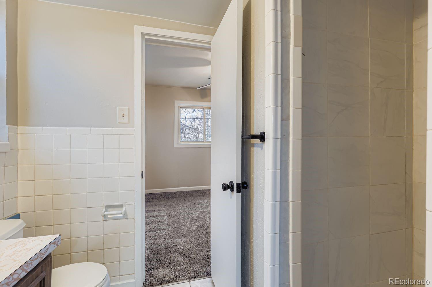 MLS Image #15 for 929  quentin street,aurora, Colorado