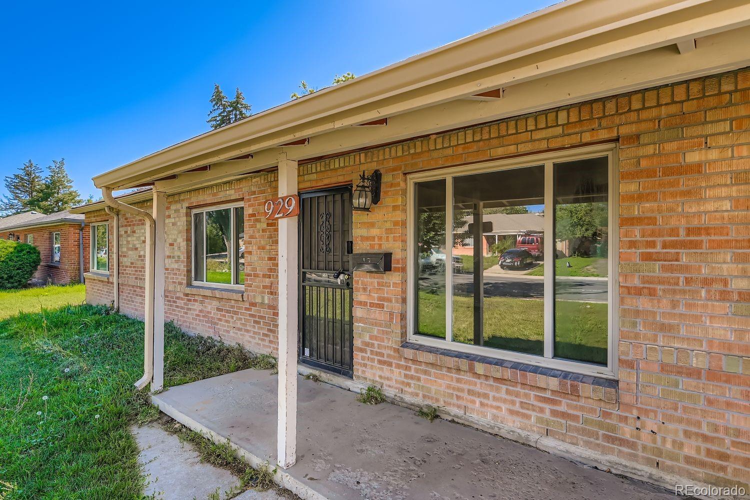 MLS Image #2 for 929  quentin street,aurora, Colorado