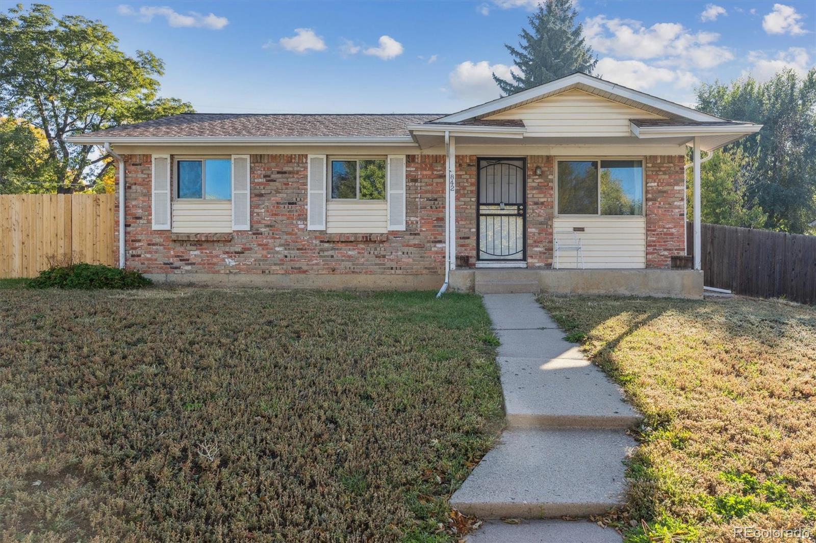 MLS Image #0 for 842 s worchester street,aurora, Colorado