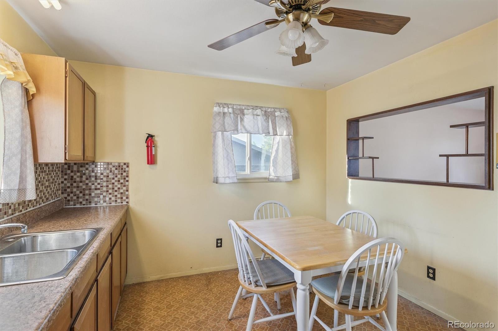 MLS Image #12 for 842 s worchester street,aurora, Colorado