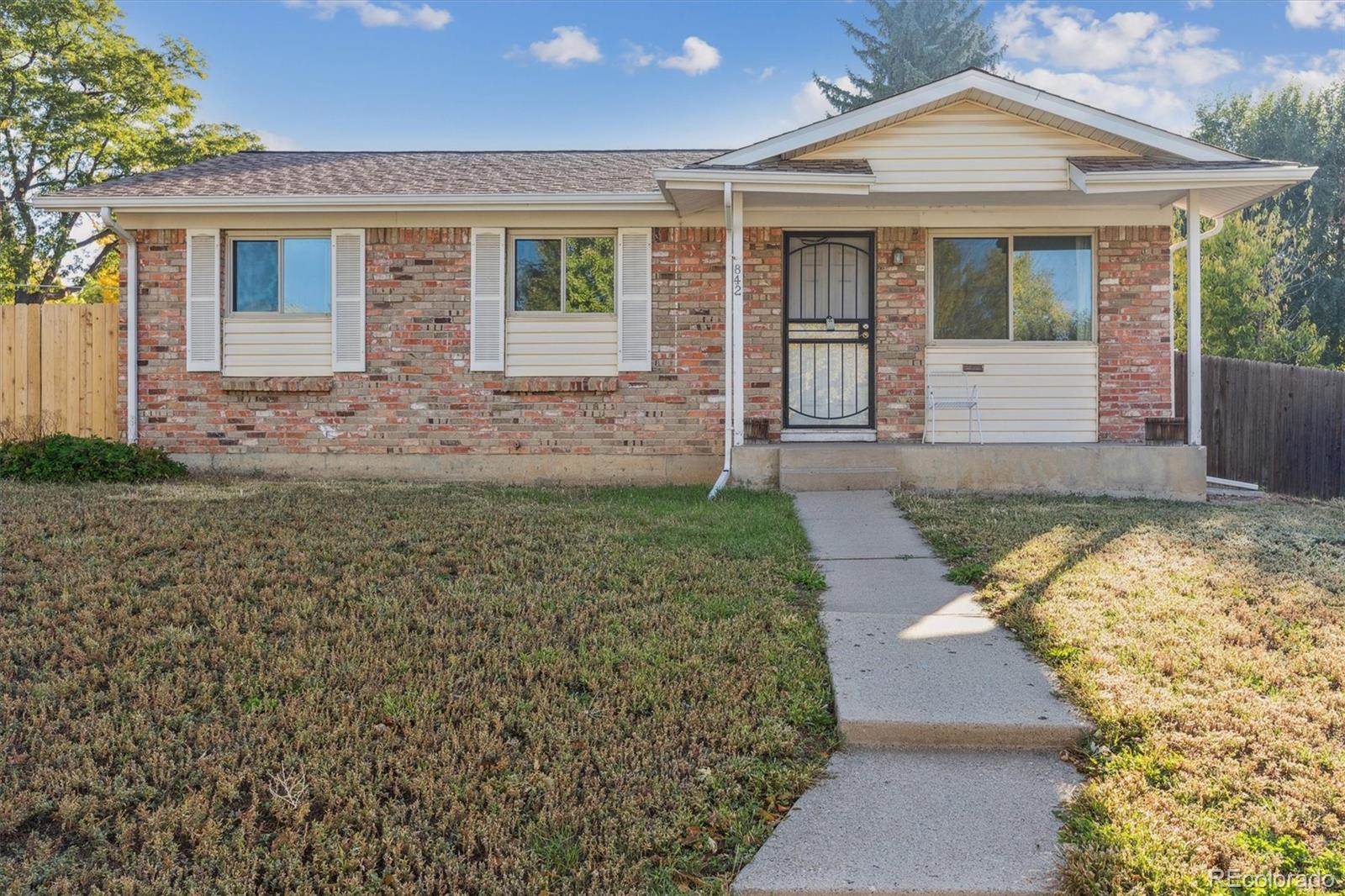 MLS Image #2 for 842 s worchester street,aurora, Colorado