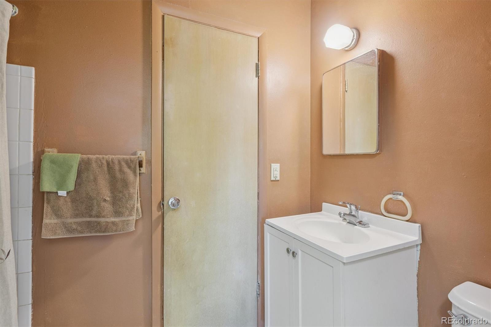 MLS Image #21 for 842 s worchester street,aurora, Colorado