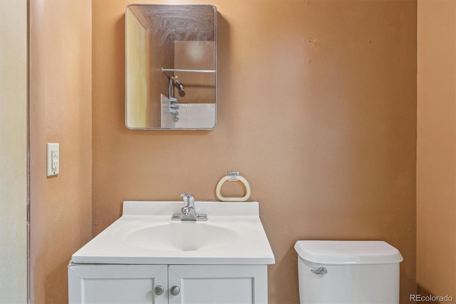 MLS Image #22 for 842 s worchester street,aurora, Colorado