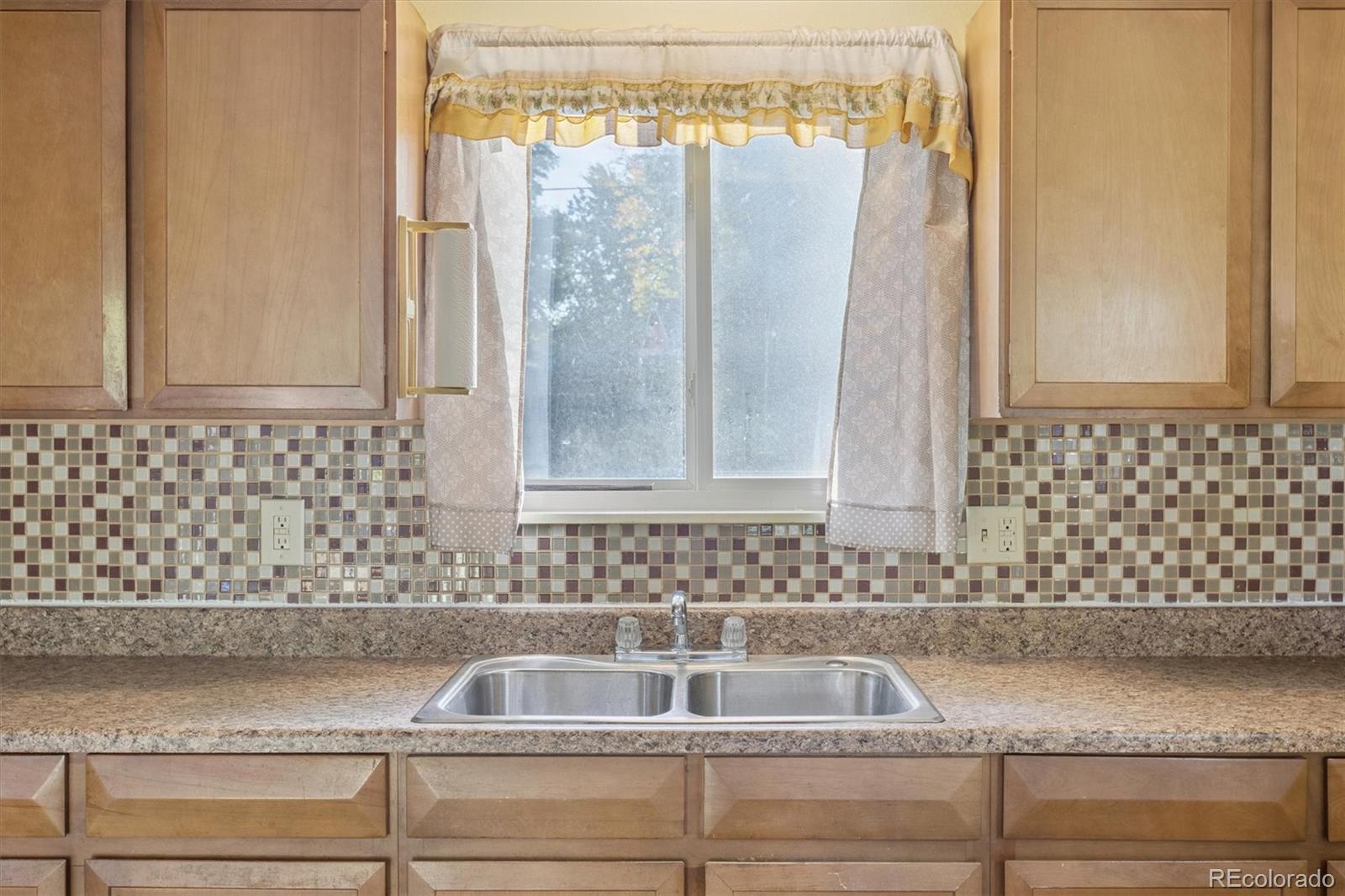 MLS Image #8 for 842 s worchester street,aurora, Colorado