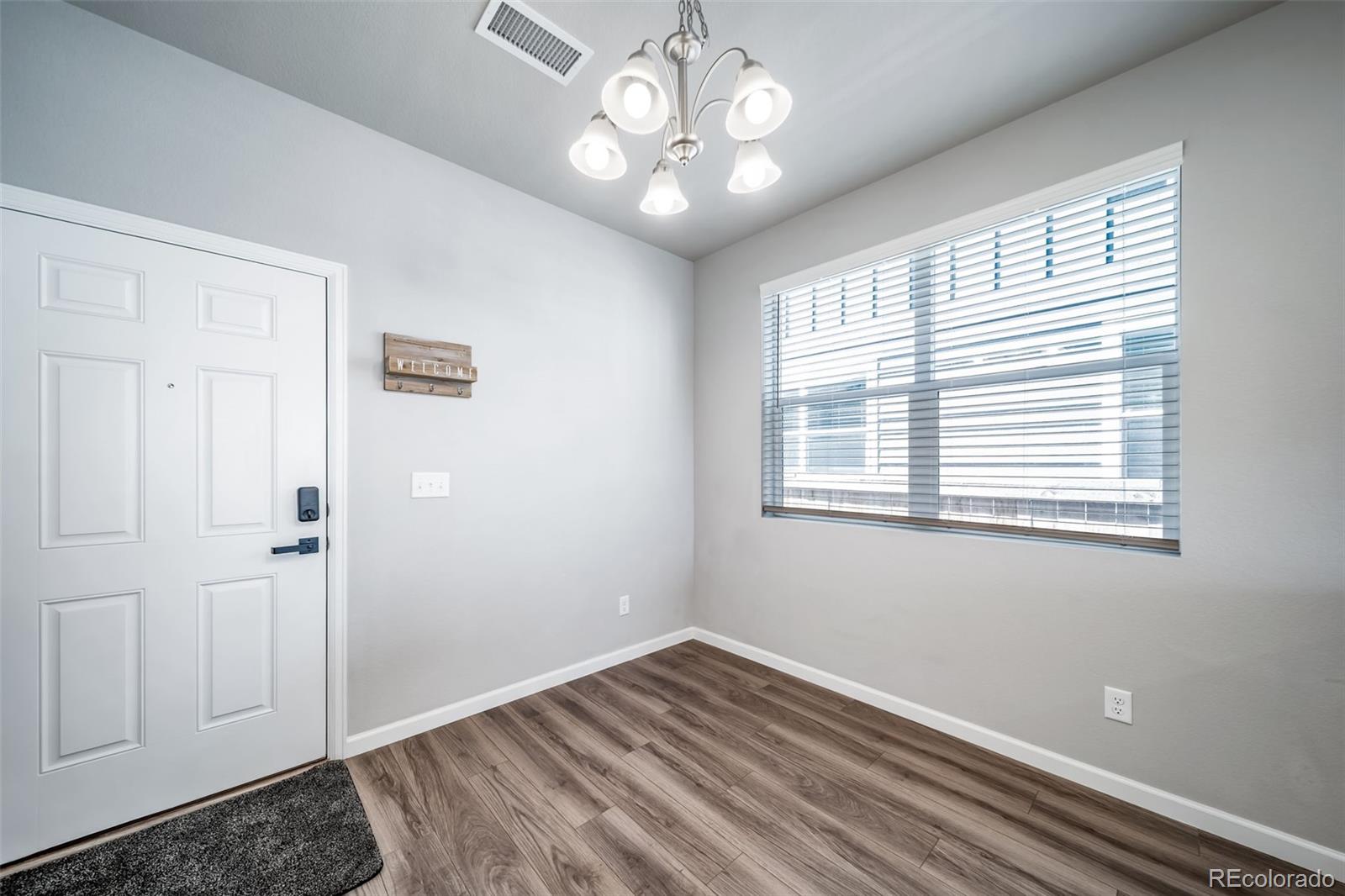 MLS Image #11 for 861  great plains avenue,berthoud, Colorado