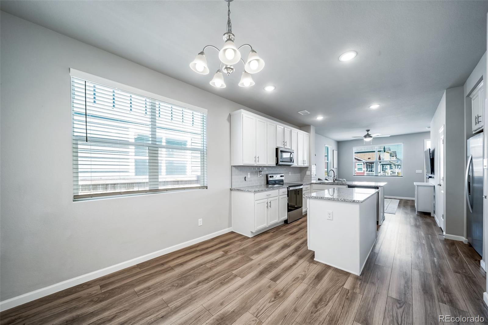MLS Image #13 for 861  great plains avenue,berthoud, Colorado