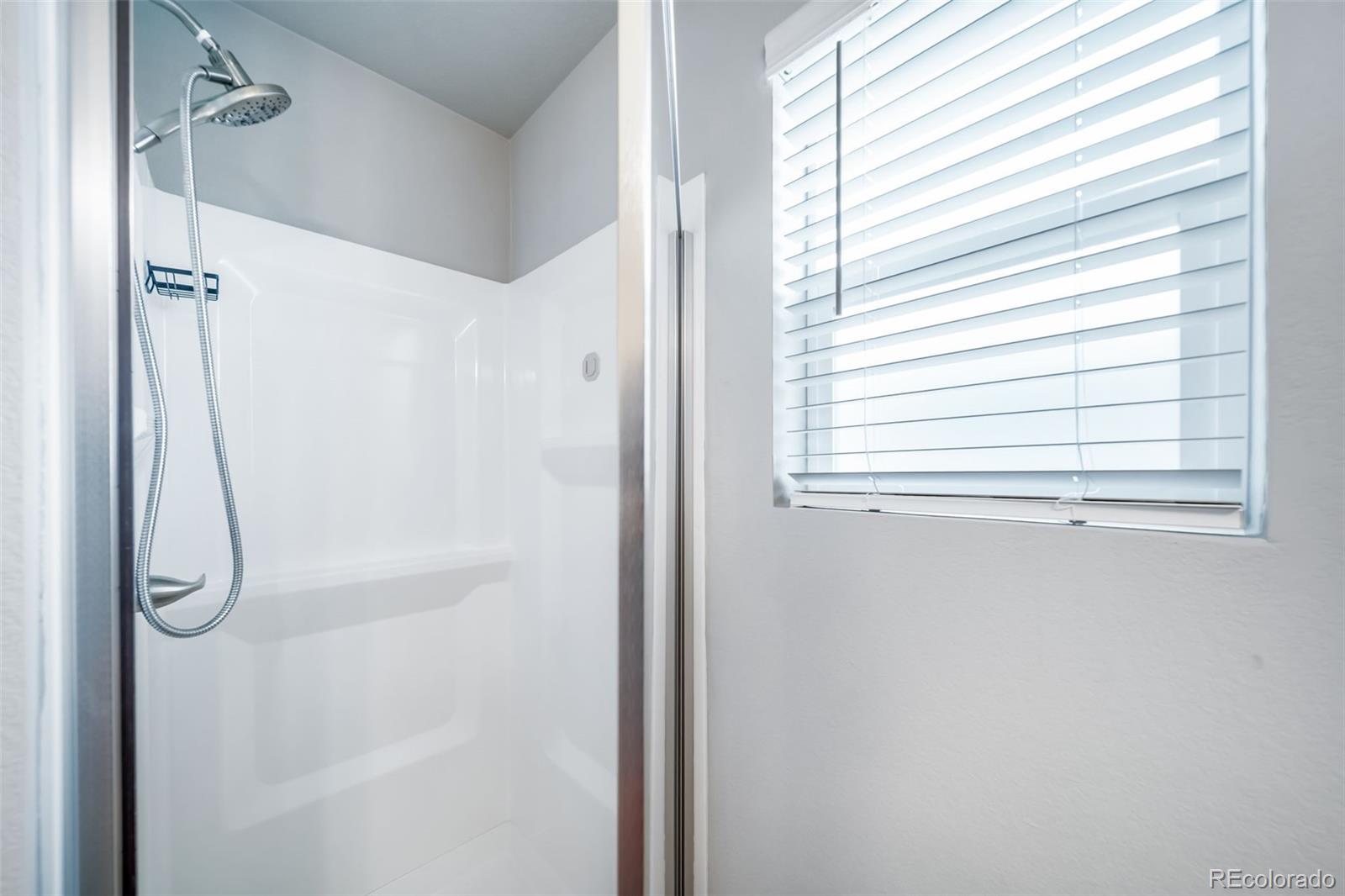 MLS Image #22 for 861  great plains avenue,berthoud, Colorado