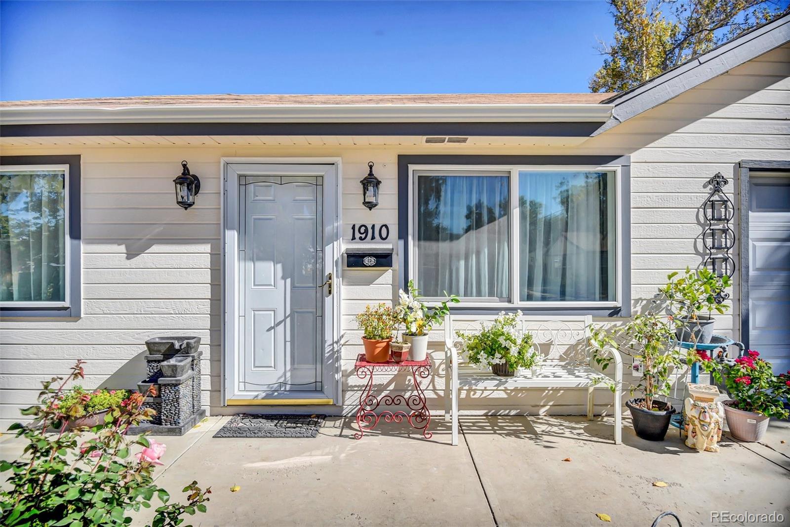 MLS Image #27 for 1910 s knox court,denver, Colorado