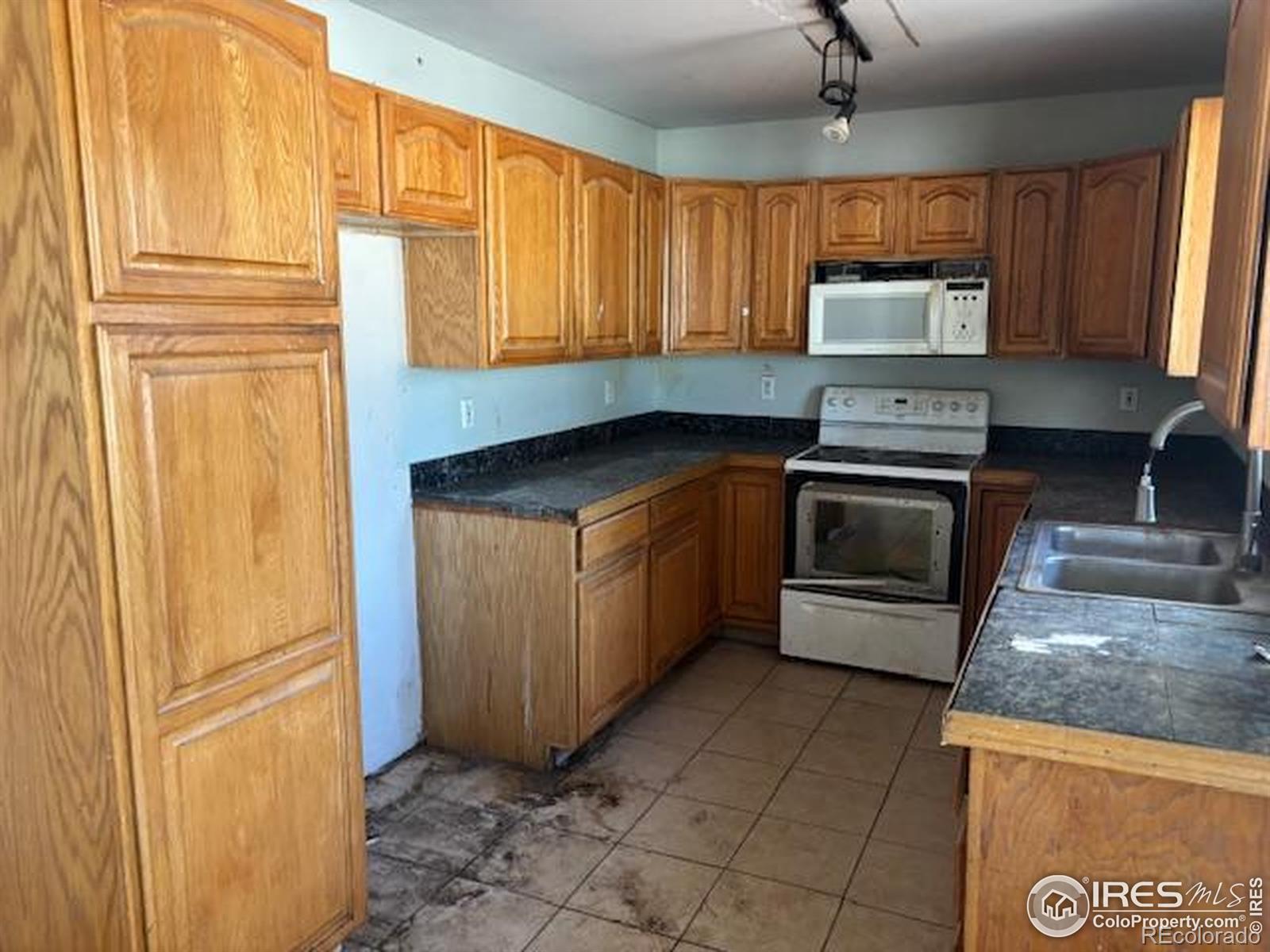 MLS Image #7 for 401 n 30th avenue,greeley, Colorado