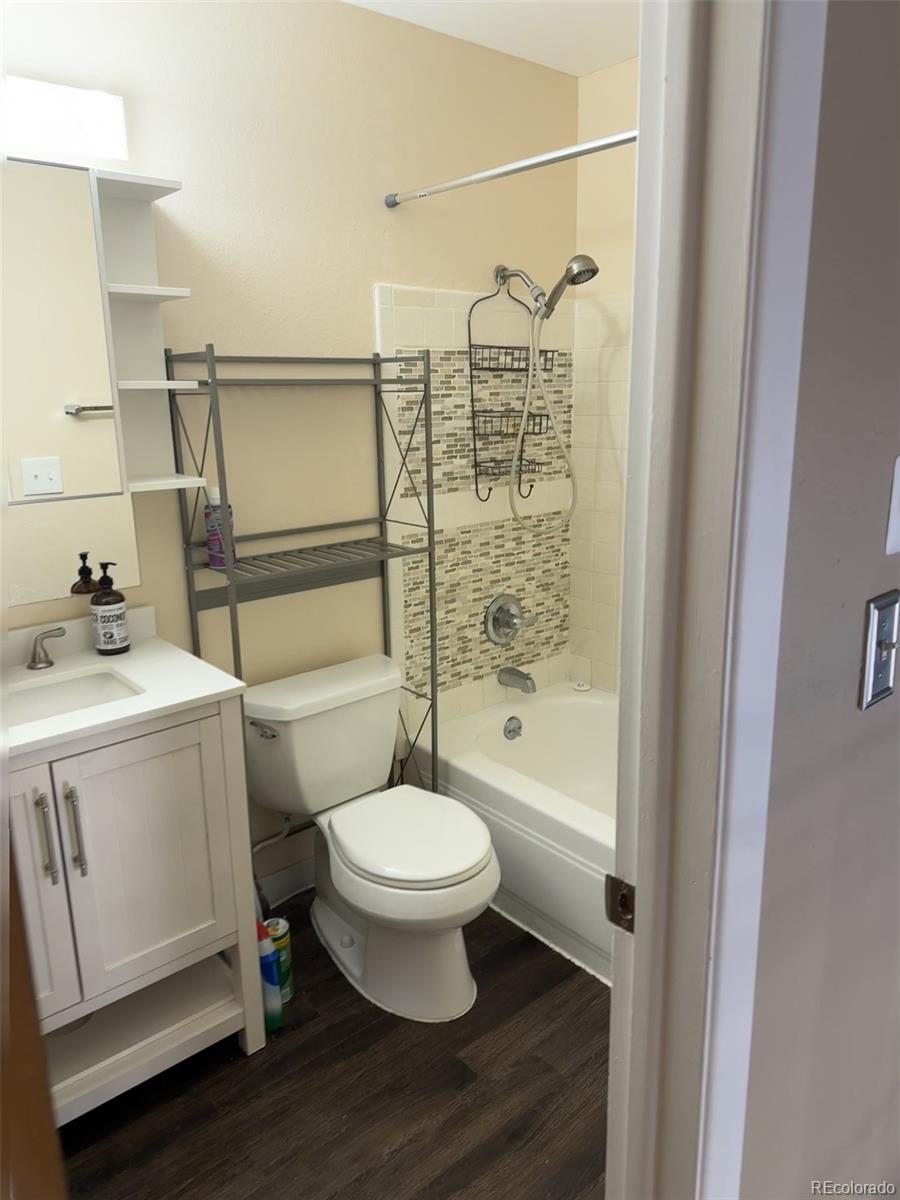 MLS Image #13 for 1577 s pierson street,denver, Colorado