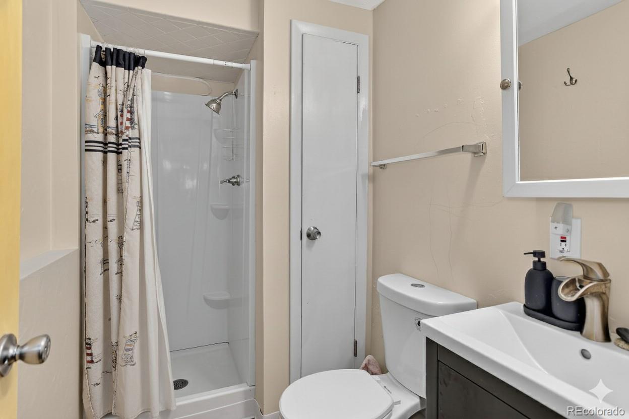 MLS Image #22 for 1577 s pierson street,denver, Colorado