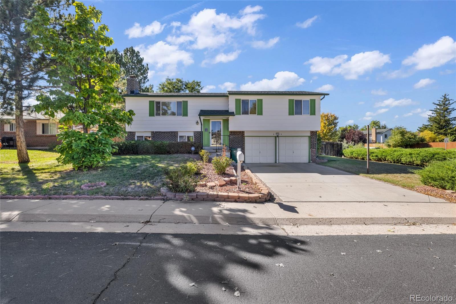 MLS Image #0 for 1701 s granby street,aurora, Colorado
