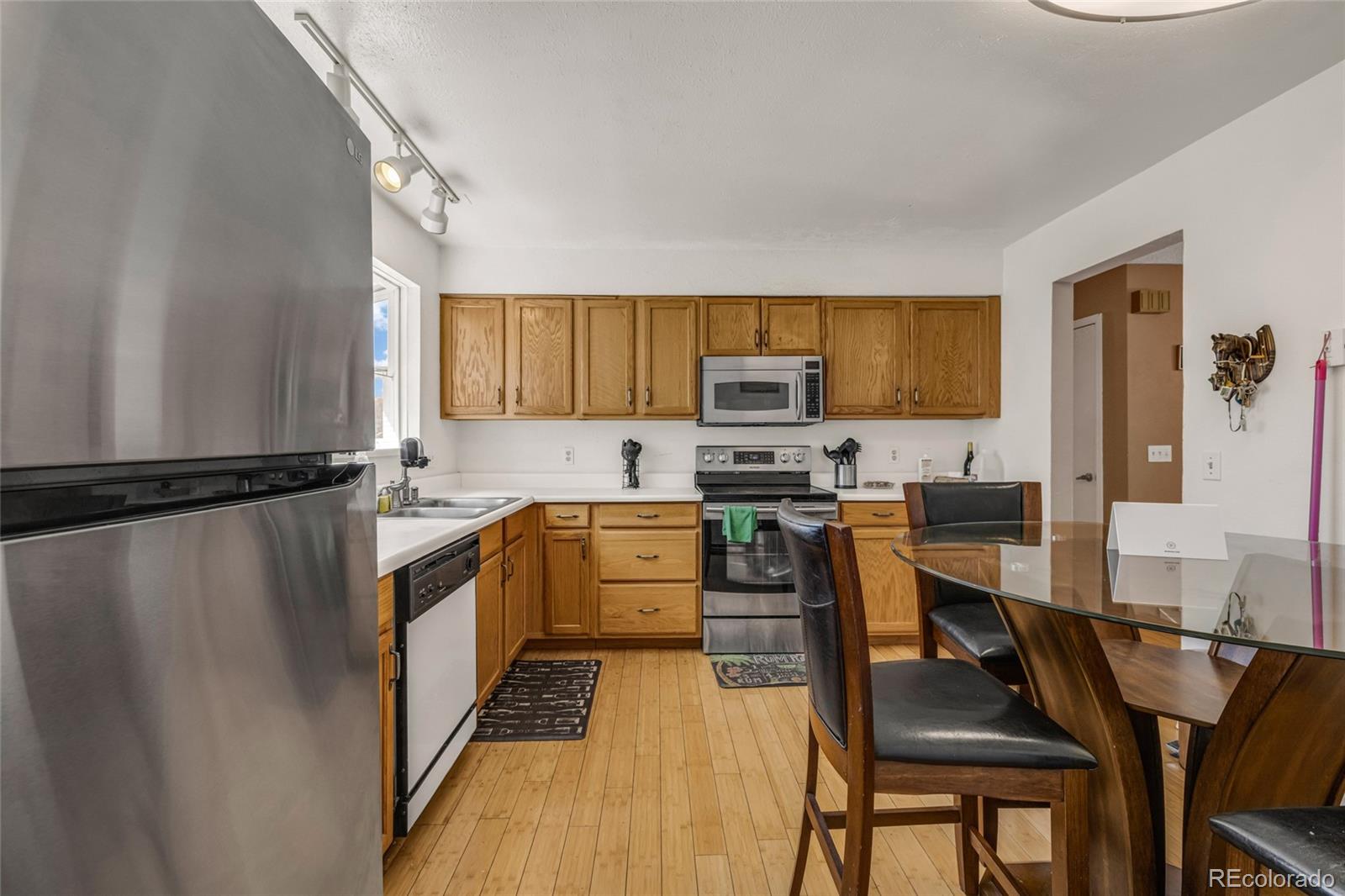 MLS Image #9 for 1701 s granby street,aurora, Colorado