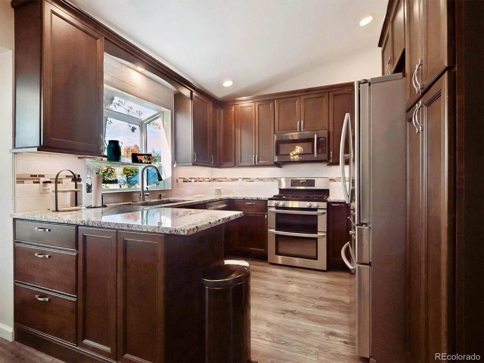 MLS Image #5 for 9274 w friend drive,littleton, Colorado