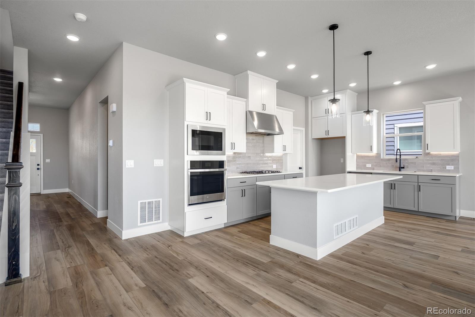 MLS Image #1 for 4435  peak crest view,colorado springs, Colorado