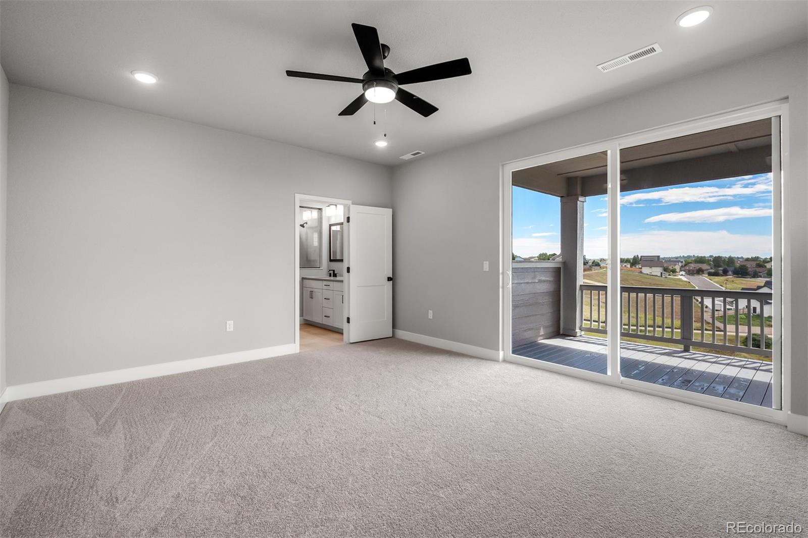 MLS Image #12 for 4435  peak crest view,colorado springs, Colorado