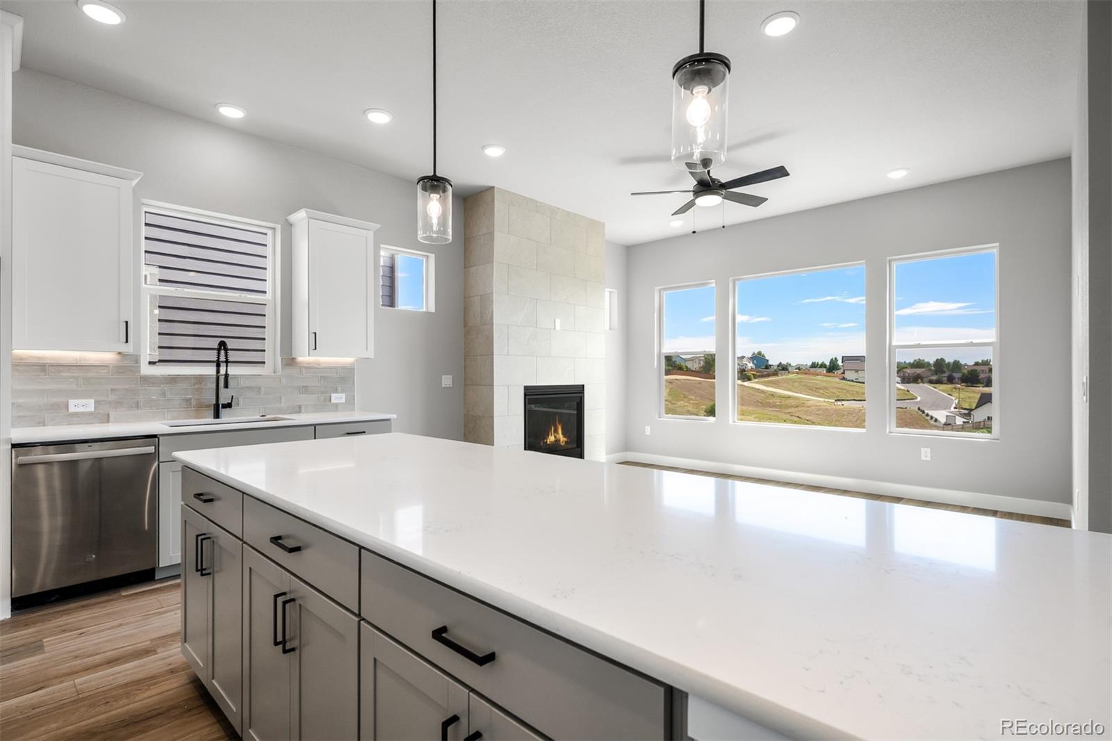 MLS Image #2 for 4435  peak crest view,colorado springs, Colorado