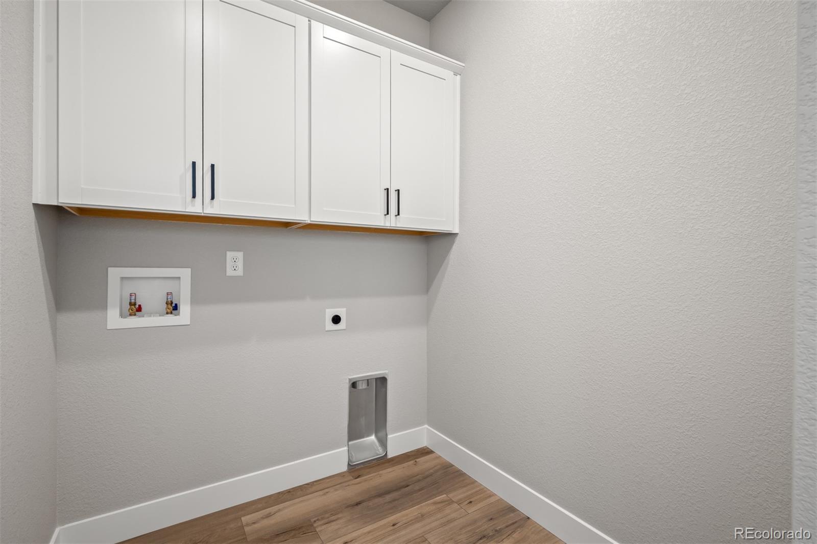 MLS Image #20 for 4435  peak crest view,colorado springs, Colorado