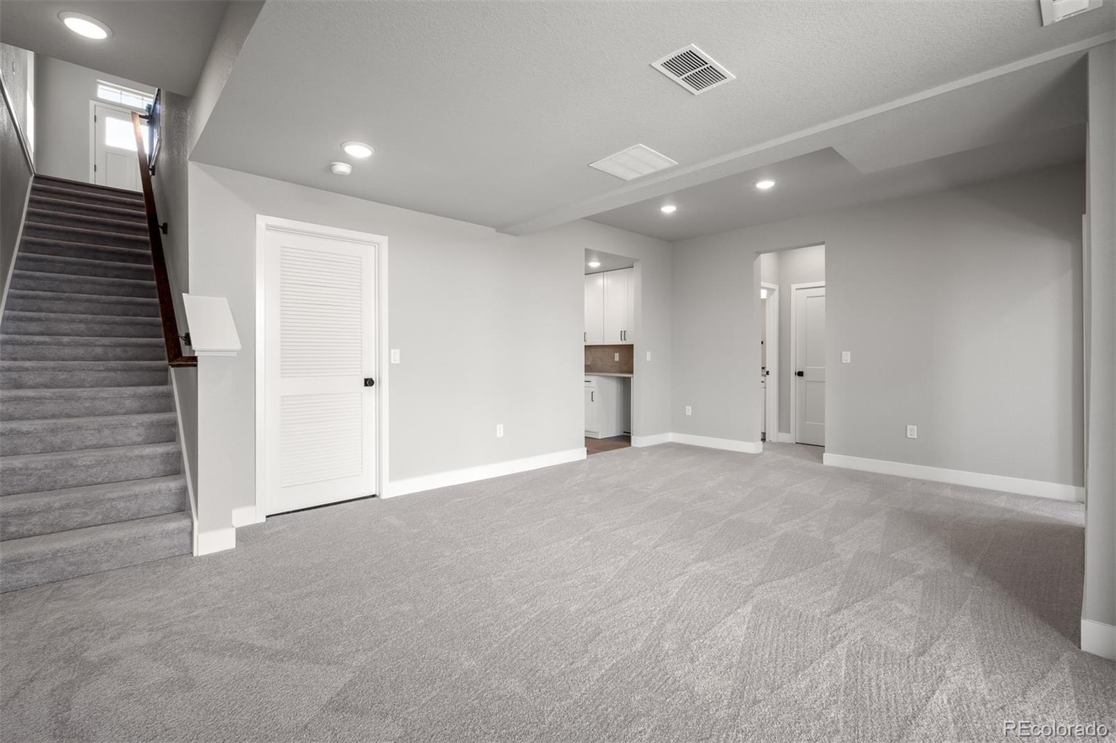 MLS Image #21 for 4435  peak crest view,colorado springs, Colorado