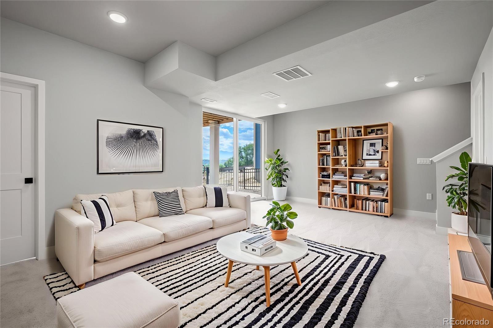 MLS Image #24 for 4435  peak crest view,colorado springs, Colorado