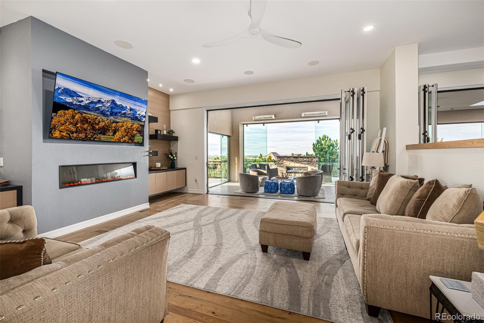 MLS Image #3 for 8667  sawgrass drive,lone tree, Colorado