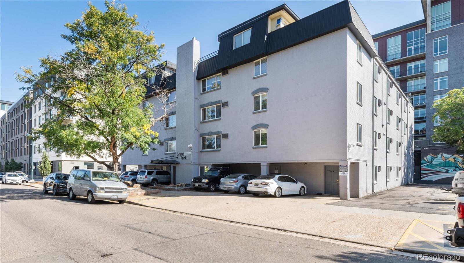 MLS Image #16 for 336 n grant street 303,denver, Colorado