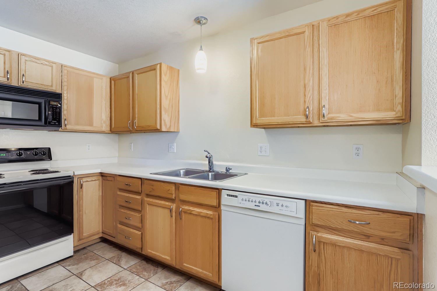 MLS Image #8 for 1601  great western drive,longmont, Colorado