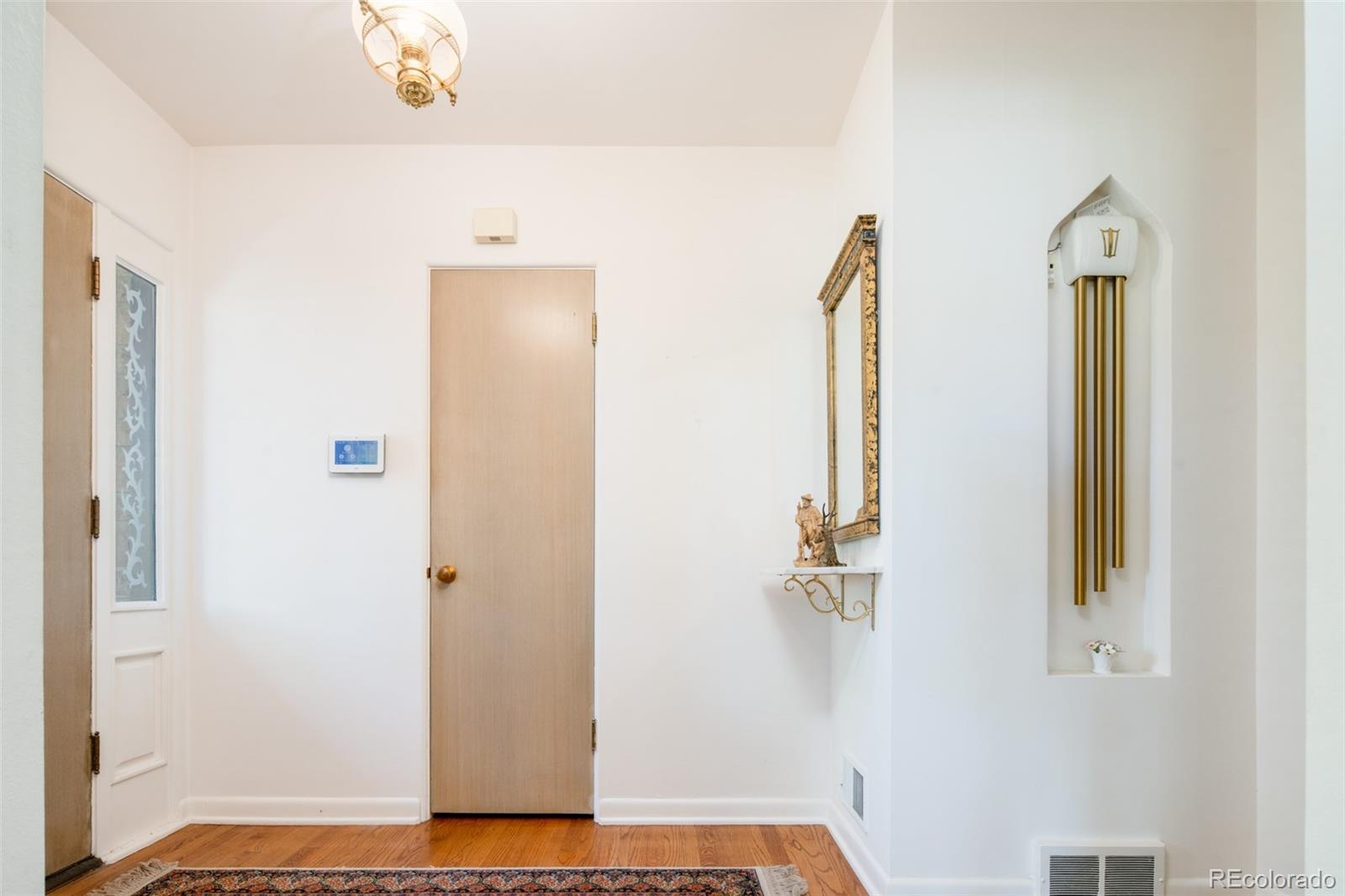 MLS Image #12 for 3330  belcaro drive,denver, Colorado