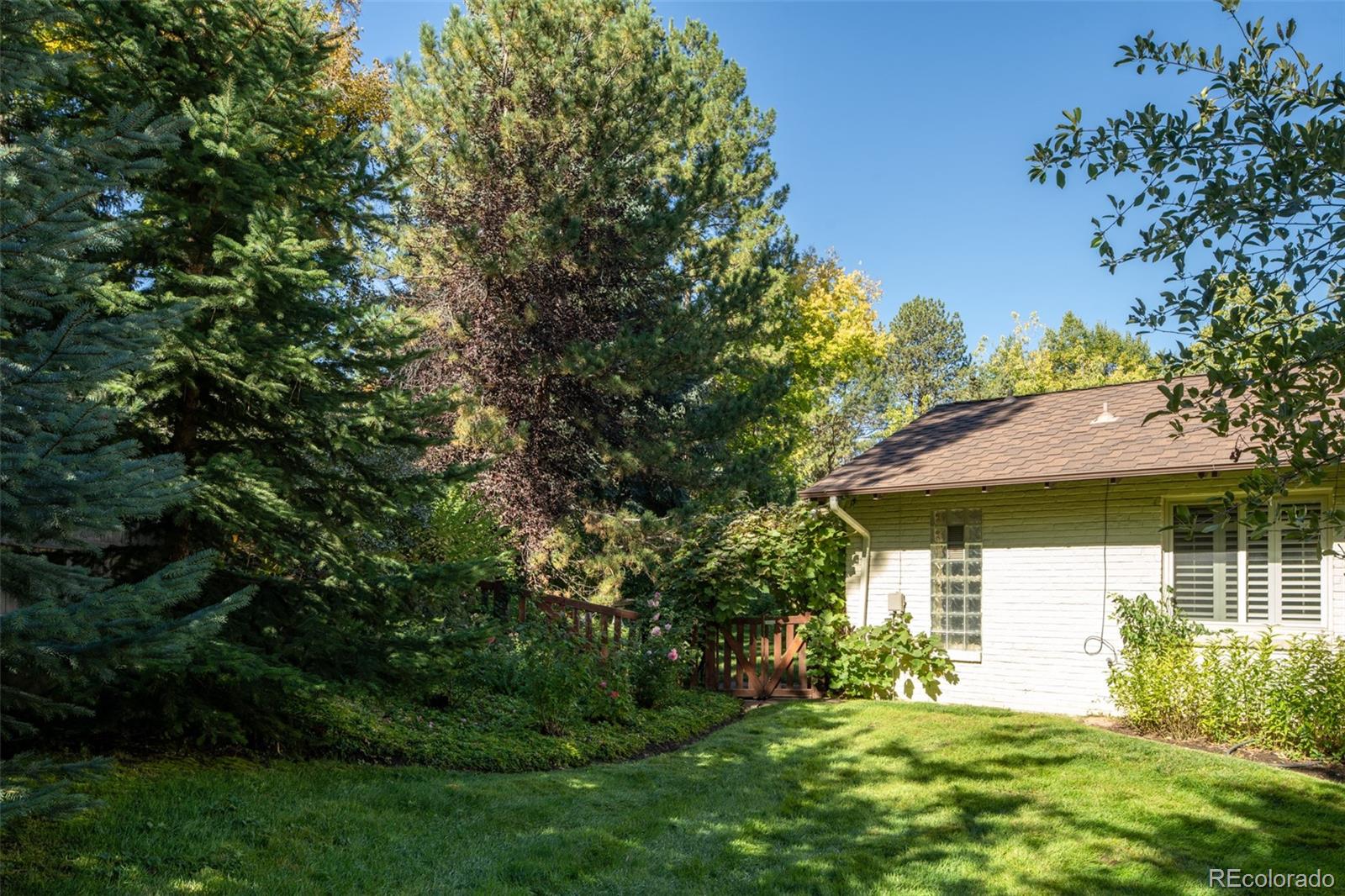 MLS Image #2 for 3330  belcaro drive,denver, Colorado