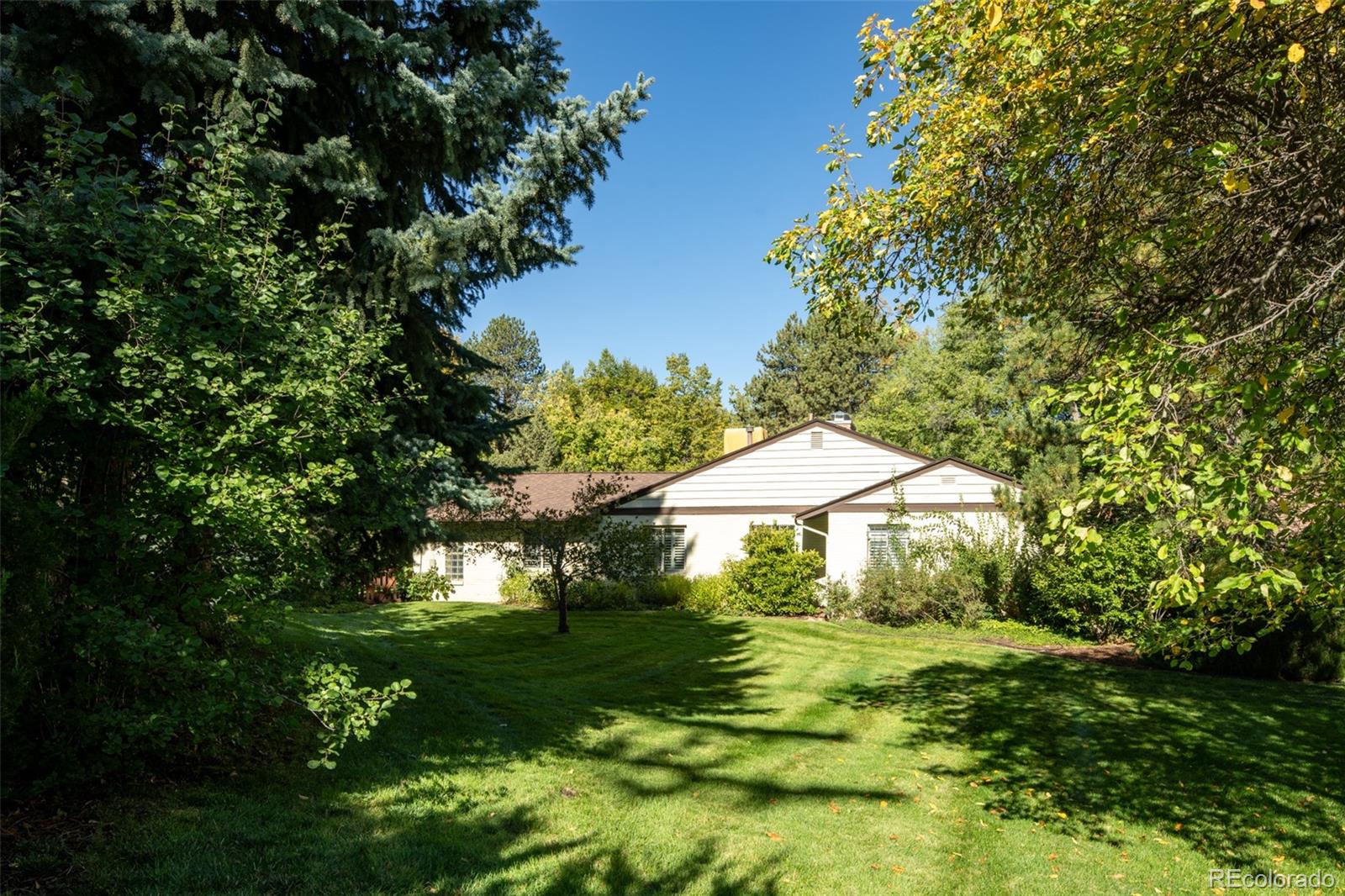 MLS Image #3 for 3330  belcaro drive,denver, Colorado