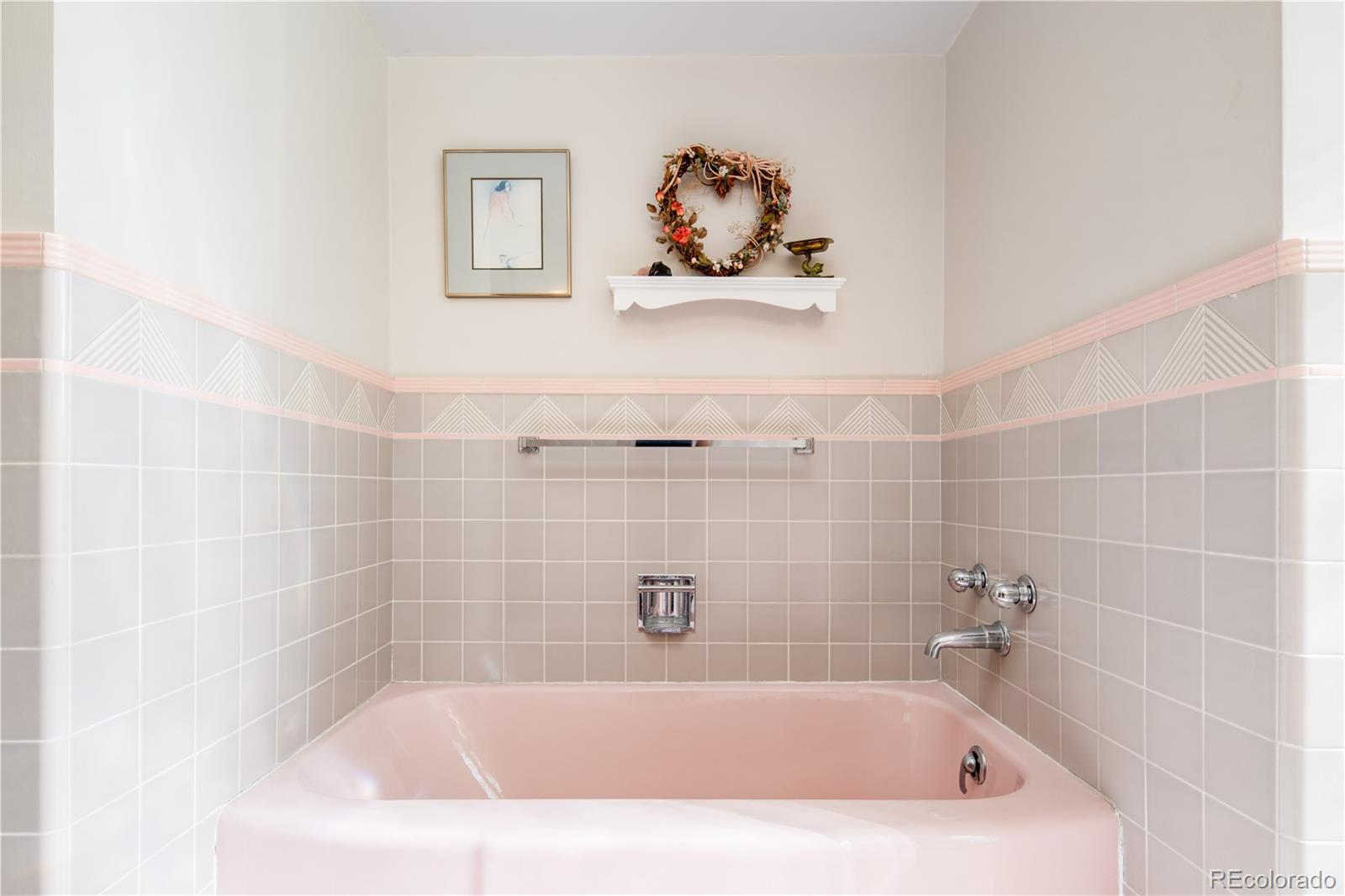 MLS Image #35 for 3330  belcaro drive,denver, Colorado