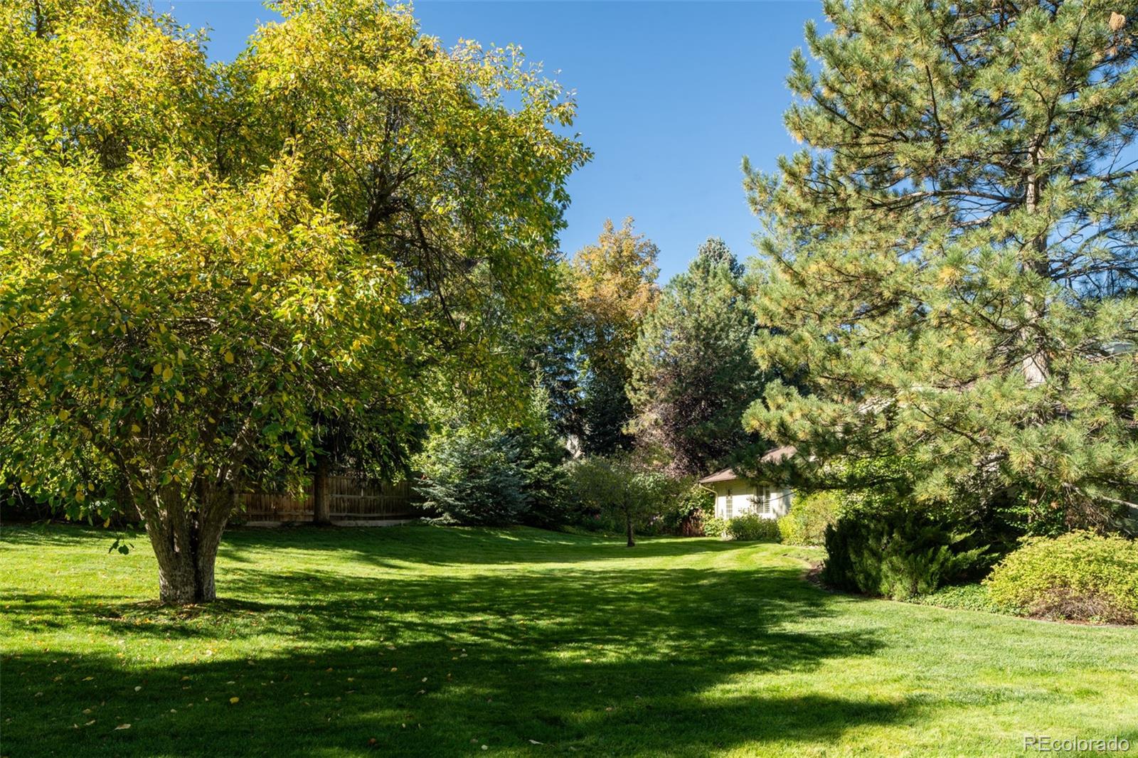 MLS Image #5 for 3330  belcaro drive,denver, Colorado