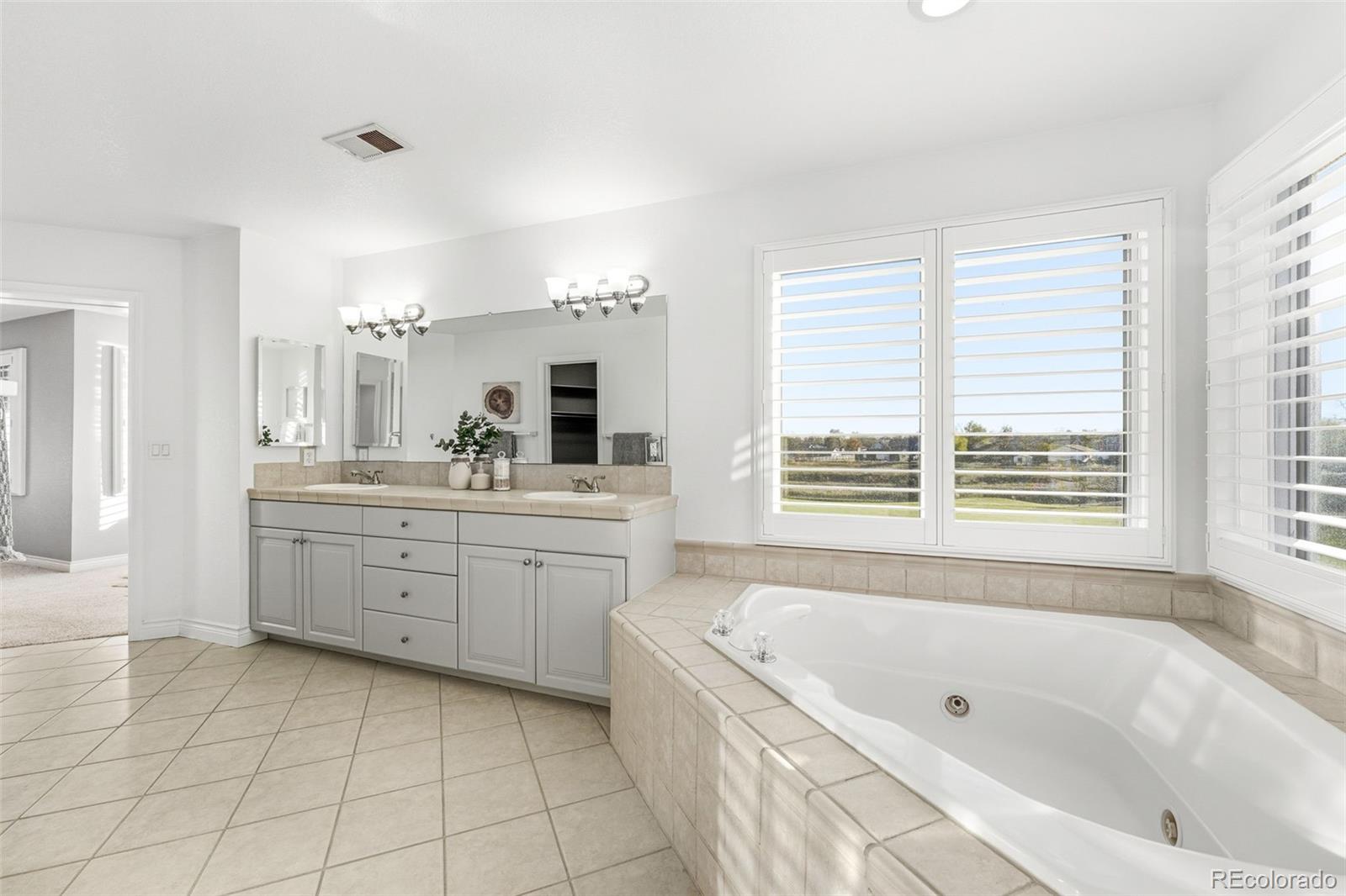 MLS Image #29 for 3860  broadlands lane,broomfield, Colorado