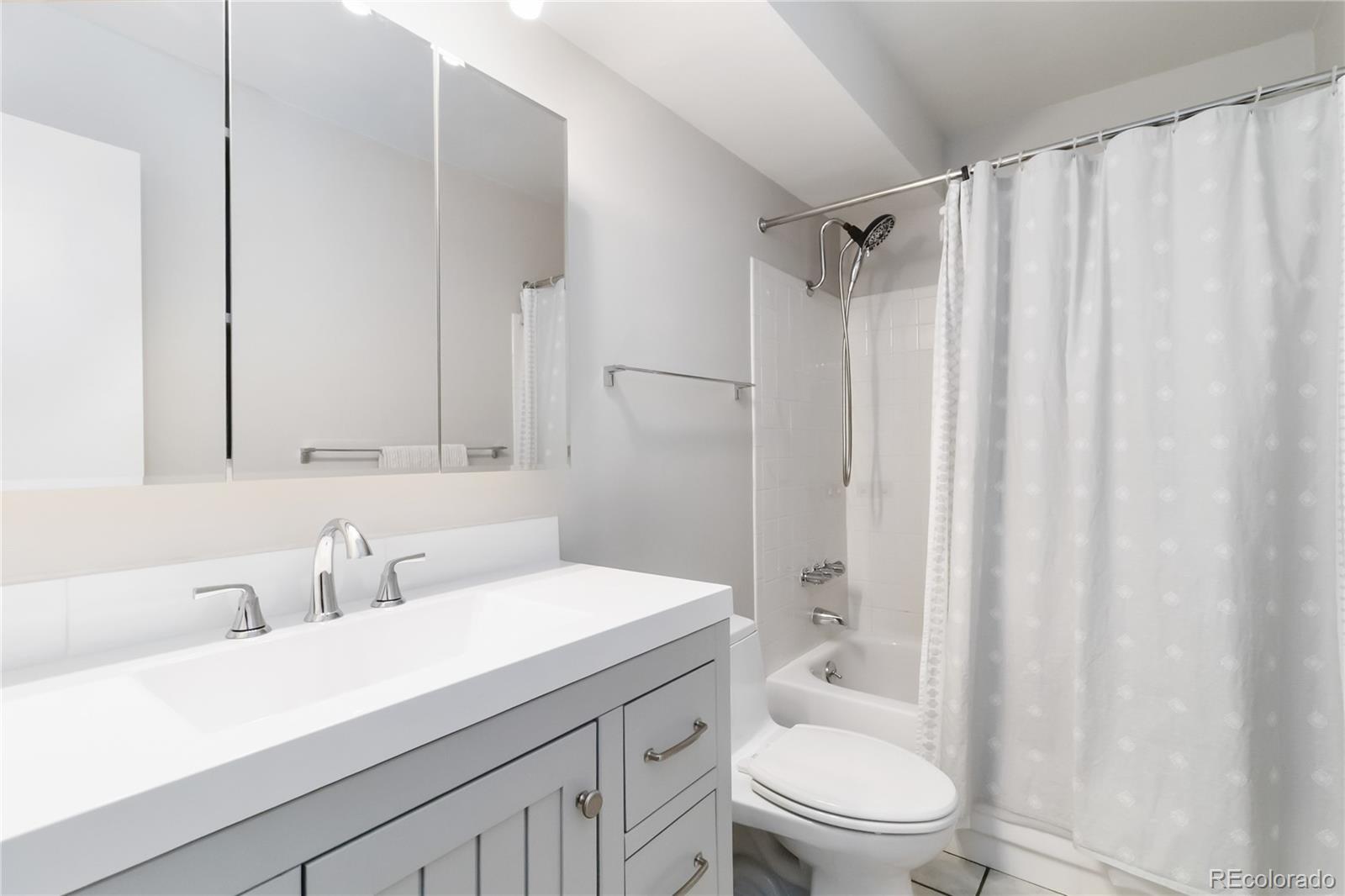 MLS Image #10 for 6930 e girard avenue,denver, Colorado